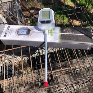4 in 1 Soil Moisture Meter